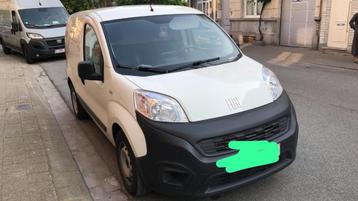 Fiat Fiorino 2022 EURO 6D Carplay BTW wagen (inc. BTW), Auto's, Fiat, Stof, Wit, Overige kleuren, 1400 cc