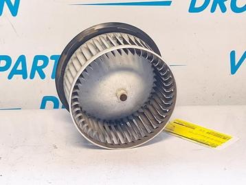 Kachel Ventilatiemotor van een Volkswagen UP beschikbaar voor biedingen