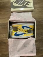 Jordan 1 Low Travis Scott jaune canari 42, Enlèvement ou Envoi, Neuf