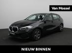 BMW 1-serie 118d Business Edition NAVI | LED | CAMERA | Appl, Auto's, BMW, 4 cilinders, Zwart, 5 deurs, 1405 kg