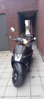 Peugeot Django motor 125cc, Fietsen en Brommers, Scooters | Peugeot, Ophalen, Overige modellen, 125 cc, Zo goed als nieuw