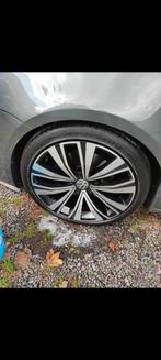 Muscat 18" OEM VW Arteon velgen, Auto-onderdelen, Banden en Velgen, Ophalen, 18 inch, Gebruikt, Banden en Velgen