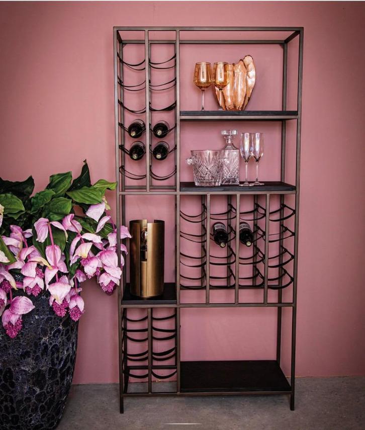 Metalen wijnrek wijnkast met lederen ophangsysteem  34 fl., Huis en Inrichting, Woonaccessoires | Wijnrekken, Nieuw, 75 cm of meer