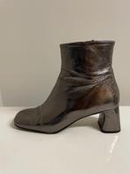 Enkellaarzen, merk Zinda, model Pewter, metallic, Lage of Enkellaarzen, Ophalen of Verzenden, Zo goed als nieuw, Zinda