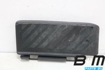 Voetsteun VW Passat B8 Limo 5Q1864777C beschikbaar voor biedingen