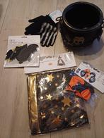 halloweenspulletjes cape/hoed ... twv 20 euro, Kinderen en Baby's, Carnavalskleding en Verkleedspullen, Ophalen of Verzenden, Jongen of Meisje