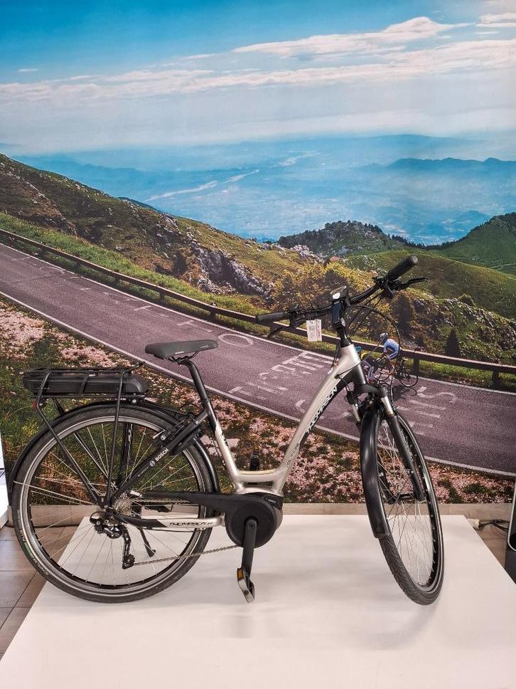 Thompson Voltage D46 500Wh Bosch Active Line Plus, Fietsen en Brommers, Elektrische fietsen, Gebruikt, Minder dan 47 cm, 50 km per accu of meer