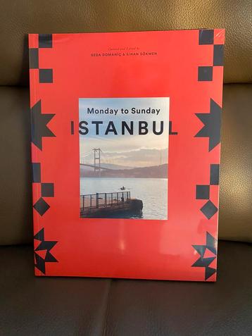 ISTANBUL  Monday  to Sunday.( ENGLISH ) (Engels) New book 🍄