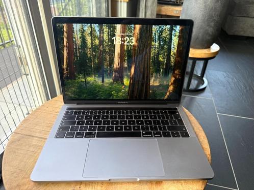 MacBook Pro 13” (2017) – Touch Bar – 8GB RAM – werkt perfect, Computers en Software, Apple Macbooks, Zo goed als nieuw, MacBook