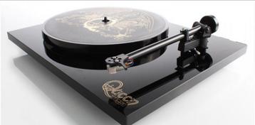 Gezocht: Rega Queen Special Edition platenspeler, Enlèvement, Comme neuf, Tourne-disque