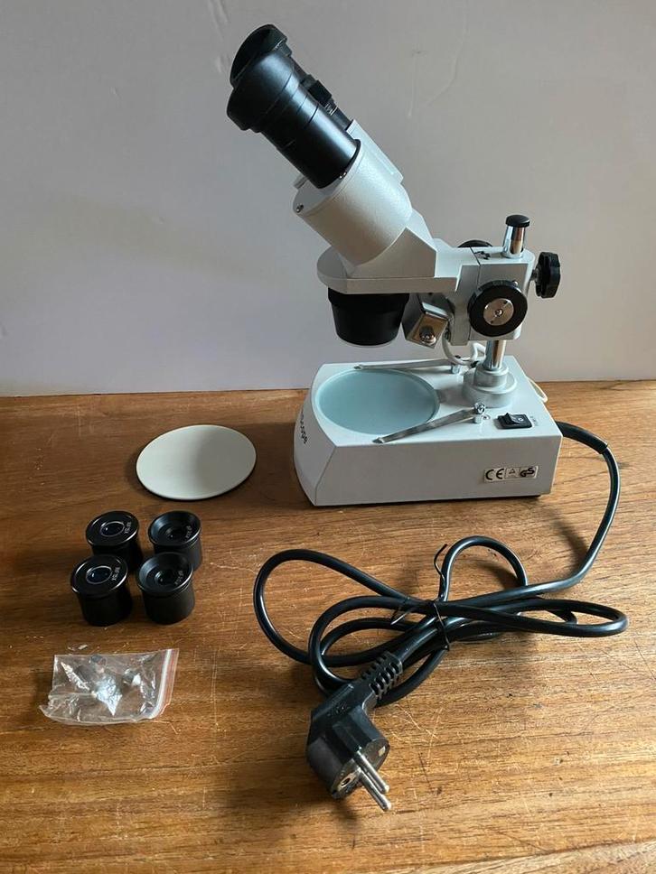 Loupe Binoculaire - 20x à 80x - Parfait état, TV, Hi-fi & Vidéo, Matériel d'optique | Microscopes, Comme neuf, Enlèvement ou Envoi