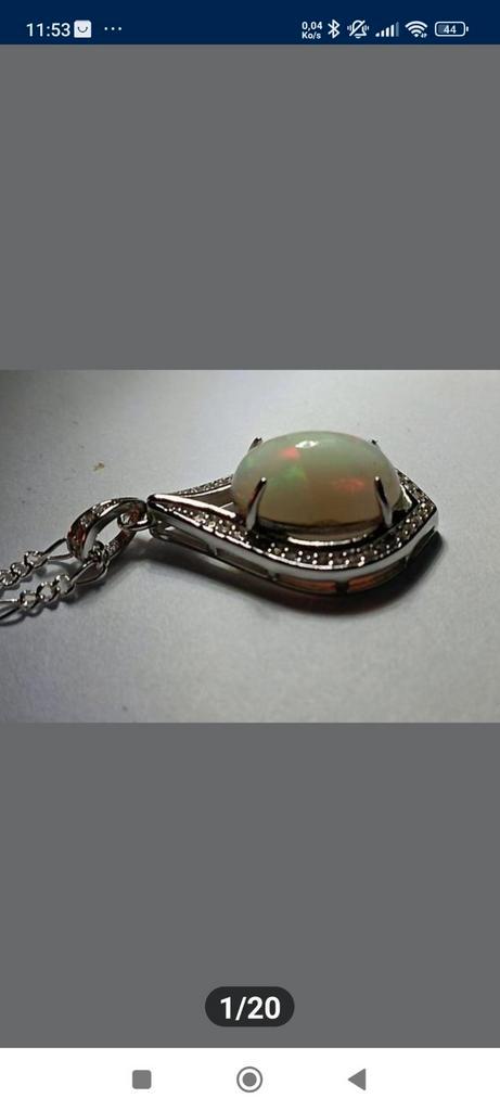 Beau pendentif en argent massif avec opale d'Éthiopie, Bijoux, Sacs & Beauté, Pendentifs, Neuf, Argent, Argent, Enlèvement ou Envoi
