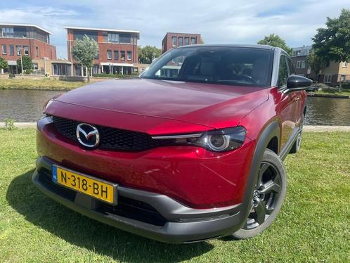Mazda MX-30 E-SkyActiv 145 First Edition 36 kWh NAVI CAMERA, Auto's, Mazda, Bedrijf, MX-30, ABS, Airbags, Airconditioning, Bluetooth