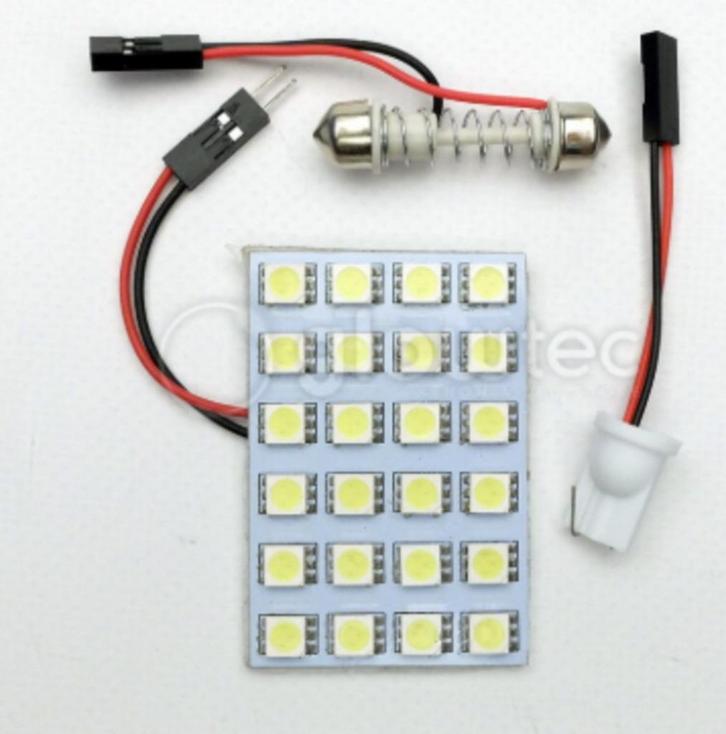 24 LED SMD Paneel 12V Volt Auto Boot Trailer Camper 29x43 mm, Auto diversen, Tuning en Styling, Ophalen of Verzenden