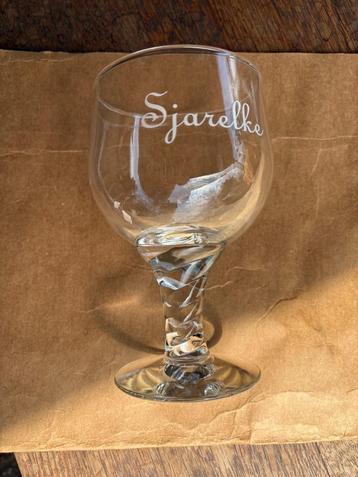 Sjarelke - bierglas beschikbaar voor biedingen