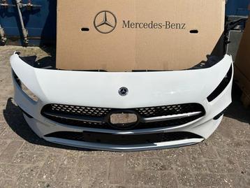 Voorbumper van een Mercedes A-Klasse beschikbaar voor biedingen
