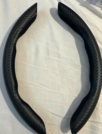 Carbon Fiber Steering Wheel Cover beschikbaar voor biedingen