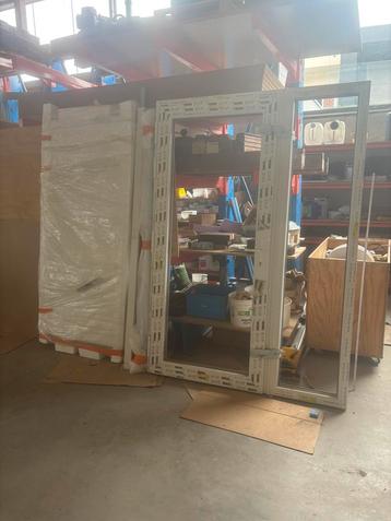 Pvc voordeur met zijlicht en glas, Enlèvement, Verre