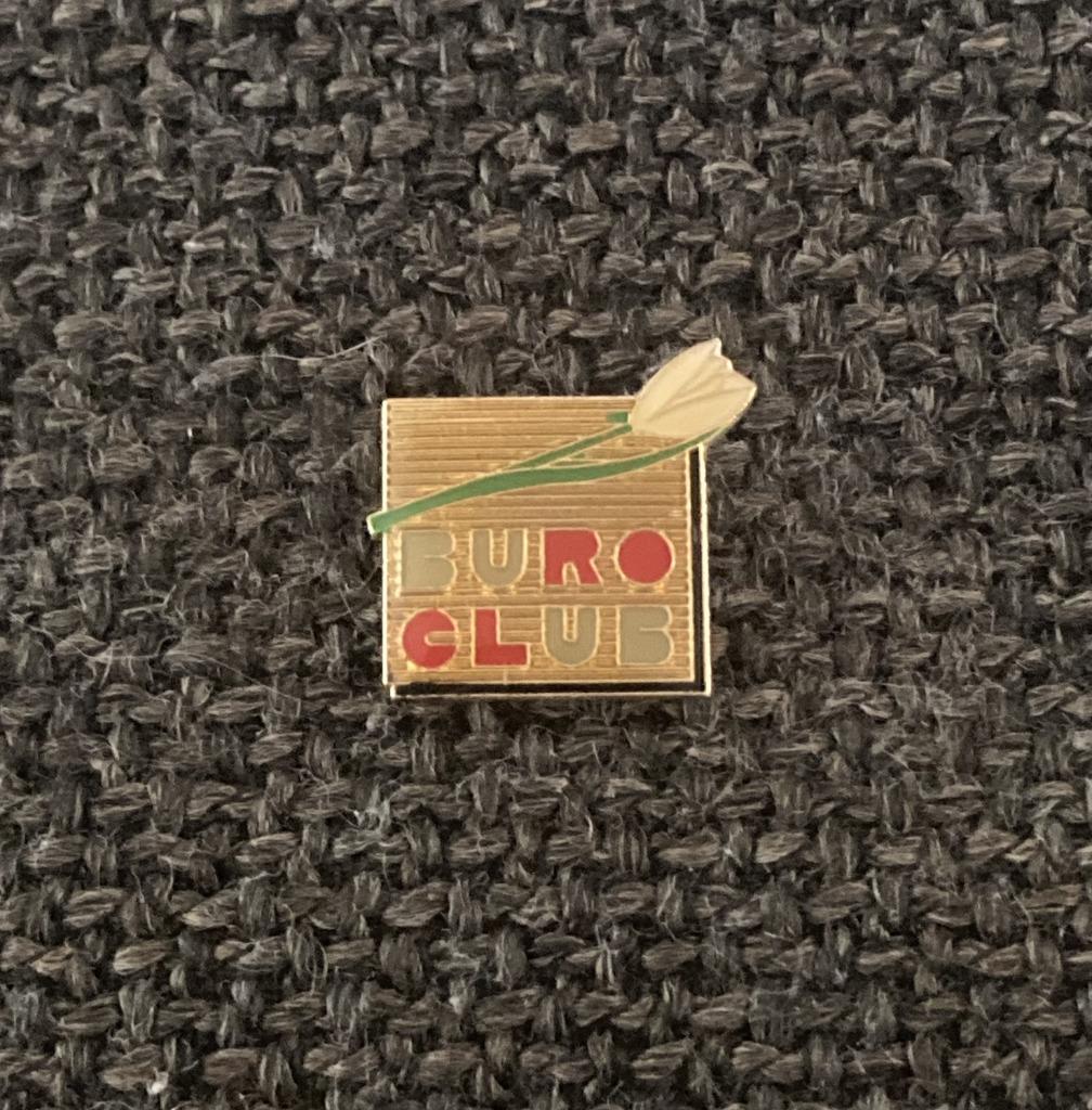 PIN - BURO CLUB, Envoi, Utilisé, Autres sujets/thèmes, Insigne ou Pin's