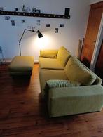 Mosterdgele zetel met poef, Huis en Inrichting, Zetels | Zetels en Chaises Longues, Ophalen