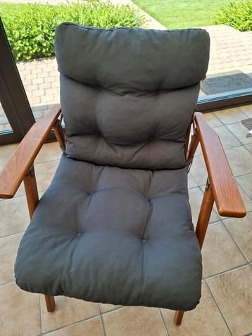 Kussens tuinstoelen  beschikbaar voor biedingen