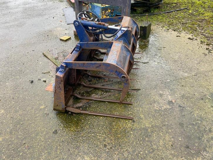 Mestklauw bobcat, Zakelijke goederen, Landbouw | Werktuigen, Ophalen