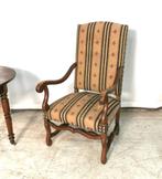 Grande assise de fauteuil ancien en bois de noyer, Antiquités & Art, Enlèvement
