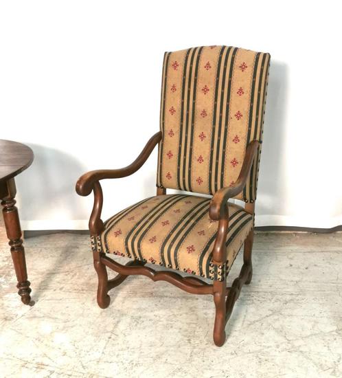 Grande assise de fauteuil ancien en bois de noyer, Antiquités & Art, Antiquités | Meubles | Chaises & Canapés, Enlèvement