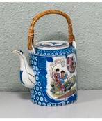 Théière chinoise vintage en porcelaine Famille rose, Enlèvement ou Envoi