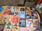 Boeken over wapens in 't Frans, Ophalen, Zo goed als nieuw, Keramisch