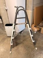 Intex zwembad ladder, Ophalen, Zo goed als nieuw, Ladder