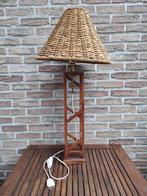 Lampadaire sur pied en bois, Ophalen, Zo goed als nieuw, Hout