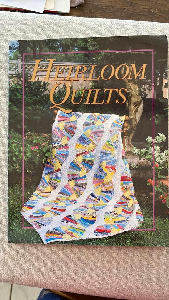 Couettes anciennes (fabriquées à la main ou à la machine), Livres, Langue | Anglais, Neuf, Enlèvement ou Envoi