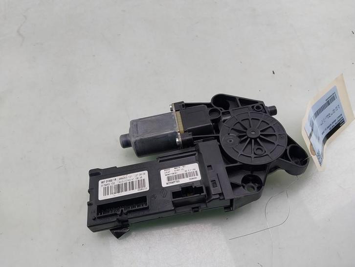 MOTEUR LEVE VITRE ELECTRIQUE Renault Grand Scénic III (JZ), Autos : Pièces & Accessoires, Carrosserie & Tôlerie, Renault, Utilisé