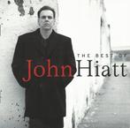 CD * JOHN HIATT - THE BEST OF, Ophalen of Verzenden, 1980 tot 2000, Zo goed als nieuw