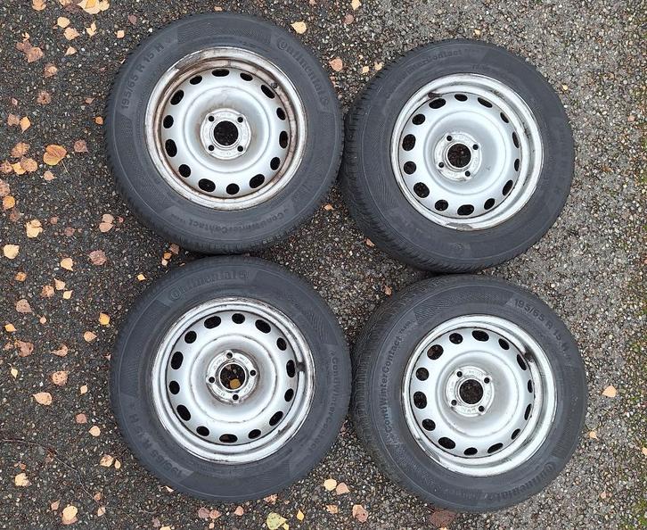 15 inch velgen vr Partner / Berlingo met winterbanden, Auto-onderdelen, Banden en Velgen, Velg(en), Winterbanden, 15 inch, 195 mm