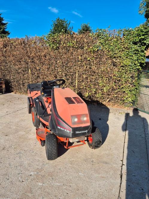 Westwood zitmaaier technisch zeer goed !, Tuin en Terras, Zitmaaiers, Gebruikt, Opvangbak, Ophalen