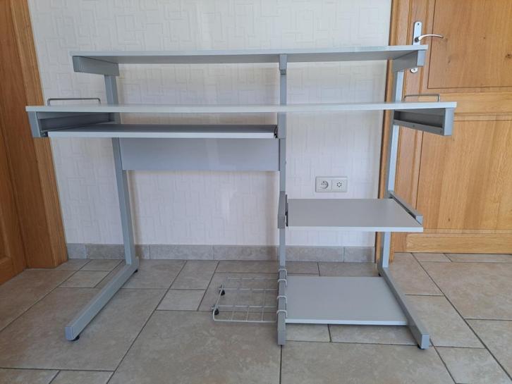 PC-kantoormeubilair, Diversen, Bureau-accessoires, Gebruikt, Ophalen