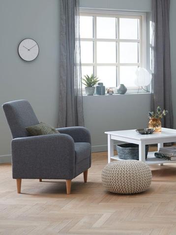 1 zit fauteuil's (2 beschikbaar) beschikbaar voor biedingen