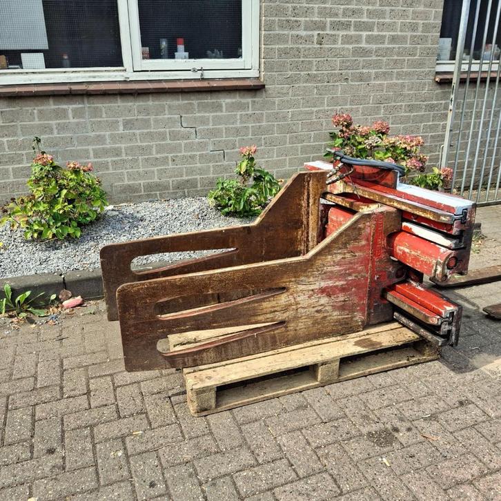 CASCADE balenklem Papierklem aanbouwdeel heftruck FEM 2 /3, Doe-het-zelf en Bouw, Gereedschap | Overige machines, Gebruikt, Ophalen