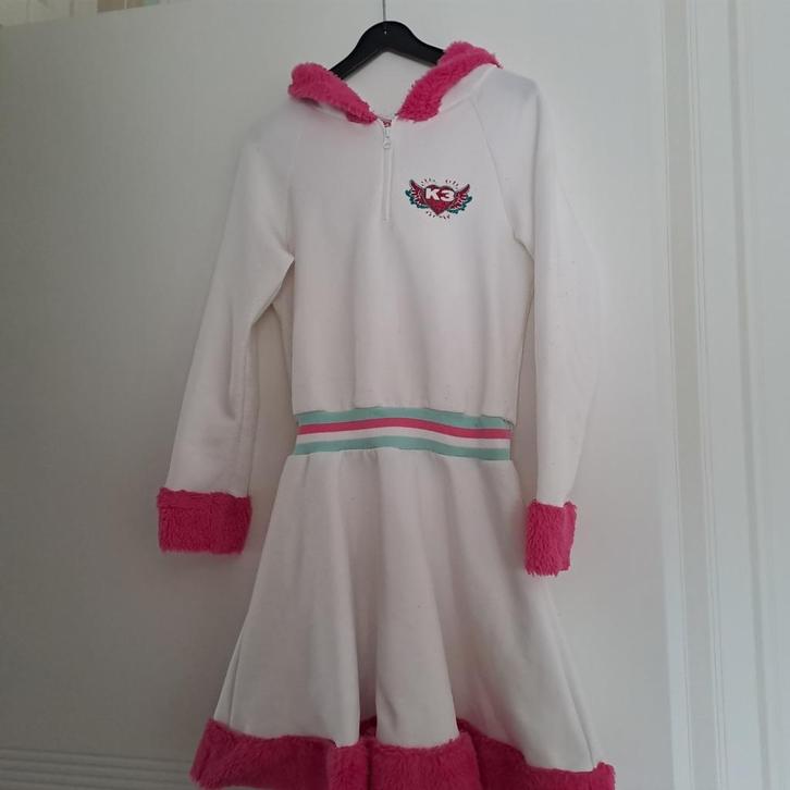 Dromenjurkje van K3, maat 134, Kinderen en Baby's, Kinderkleding | Maat 134, Gebruikt, Meisje, Jurk of Rok, Ophalen of Verzenden