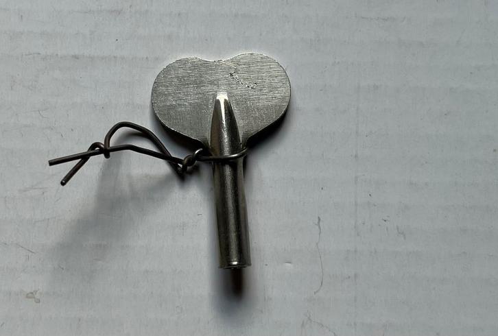 Universeel sleuteltje voor uw blikken speelgoed, Verzamelen, Speelgoed, Verzenden