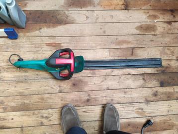 Elektrische heggenschaar BOSCH 60 cm beschikbaar voor biedingen