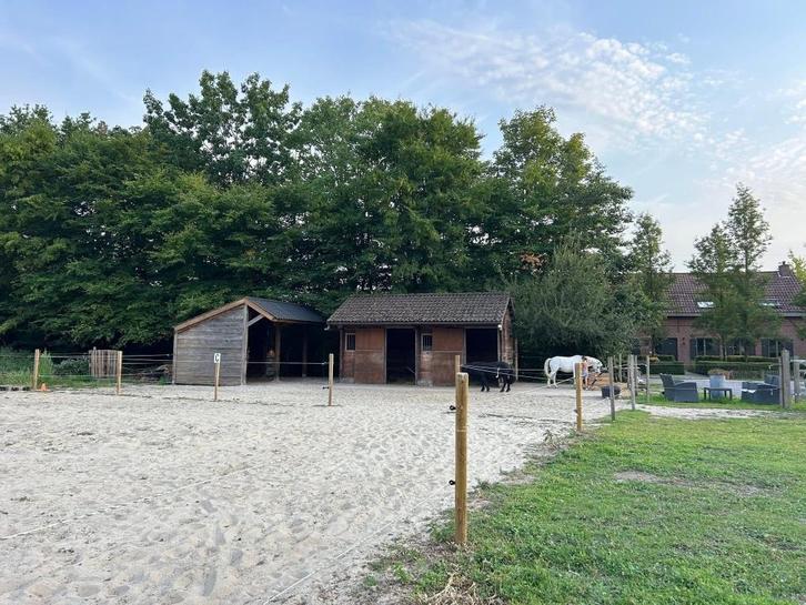 Pony stalling weide, Dieren en Toebehoren, Stalling en Weidegang, 1 paard of pony