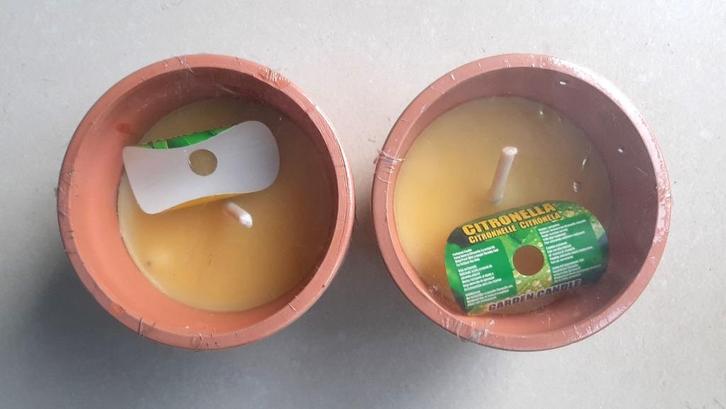 Te koop: Nieuw!!Twee Citronella geurkaarsen in stenen potten, Tuin en Terras, Vuurkorven, Nieuw, Ophalen of Verzenden