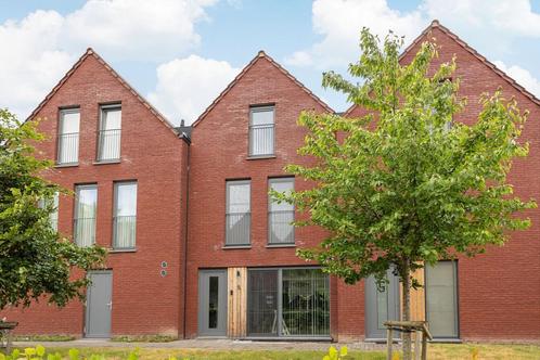 Huis te koop in Genk, 2 slpks, Immo, Huizen en Appartementen te koop, Vrijstaande woning, B