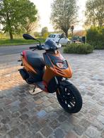 Aprilia SR50 2 temps, cyclomoteur neuf 900 km, scooter, Vélos & Vélomoteurs, Comme neuf, Enlèvement ou Envoi