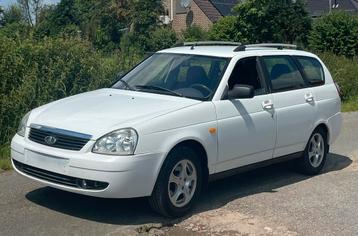 Lada Priora 2171 * 1.6i 16v, Autos, Achat, Boîte manuelle, Particulier, Essence