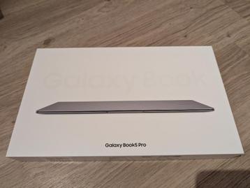 Samsung Galaxy Book 5 Pro NIEUW (1 week) - Onder garantie beschikbaar voor biedingen