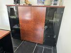 GRATIS houten kast met donker glas, Ophalen, Gebruikt, 100 tot 150 cm, 150 tot 200 cm